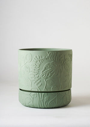 Angus & Celeste Folia Relief Pot